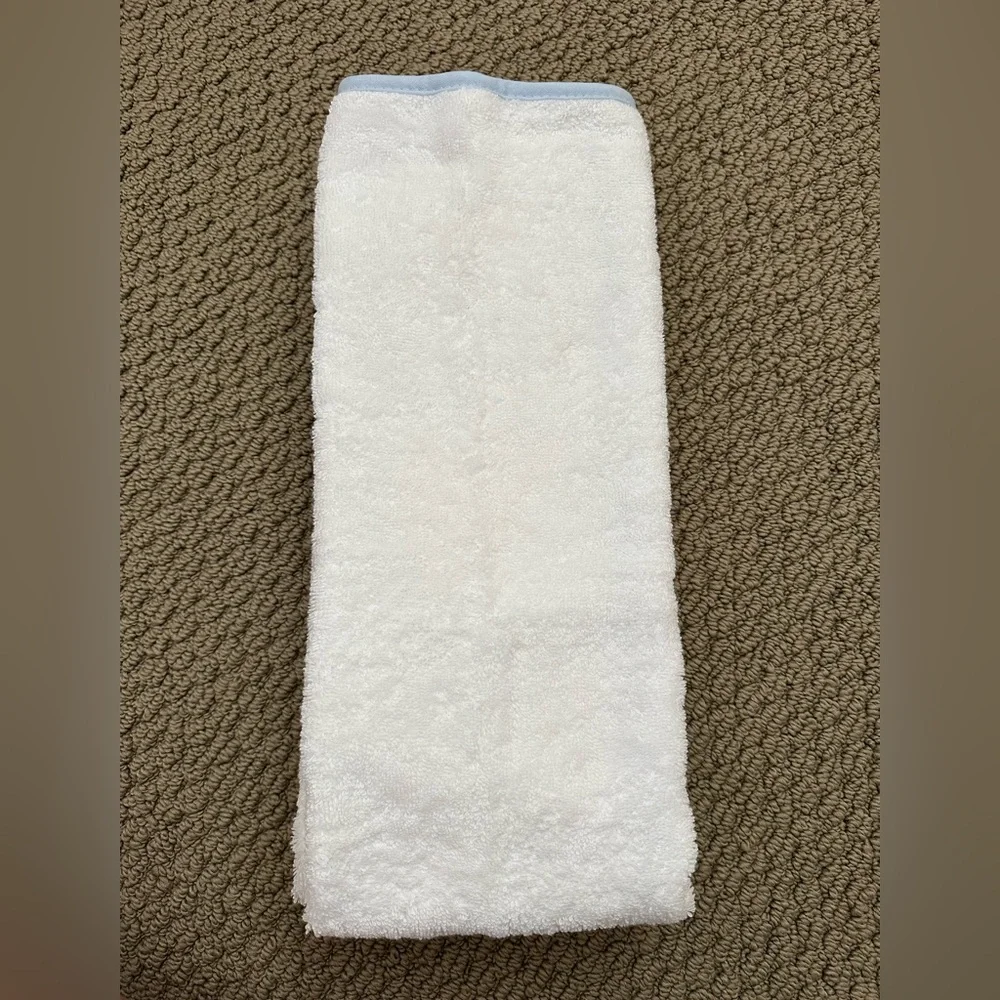Weezie Light Blue Piped Hand Towel Set of Two NEW